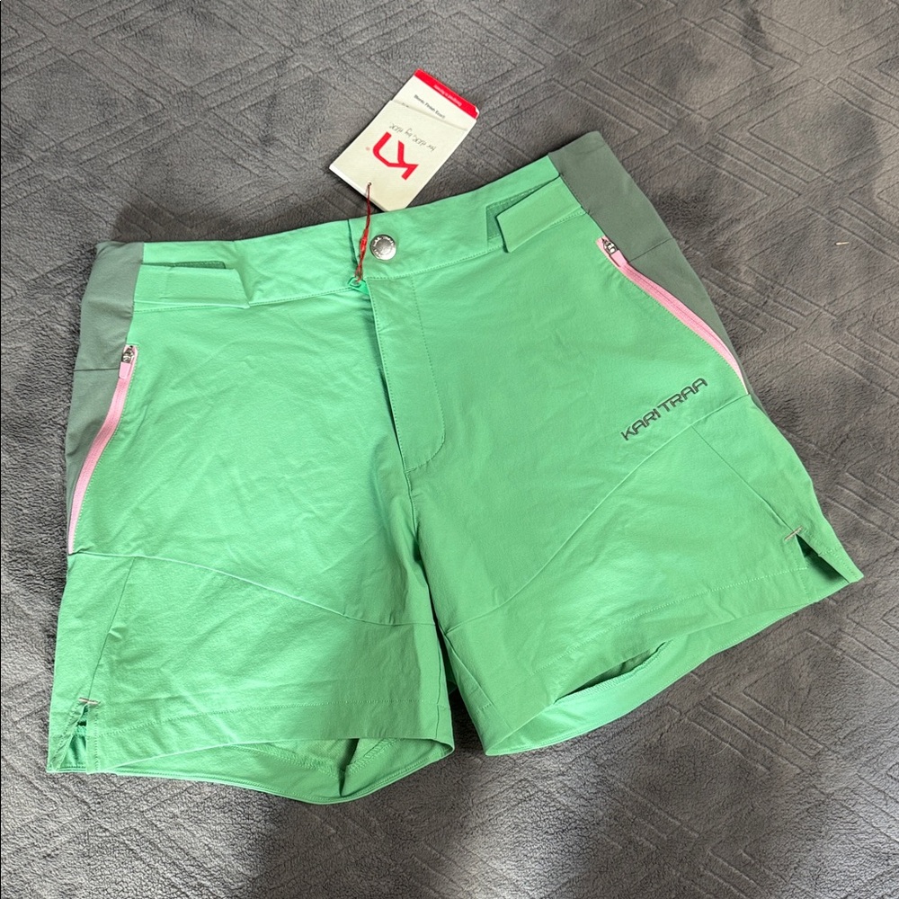 NWT Kari Traa Shorts Henni 5 inch Green Medium